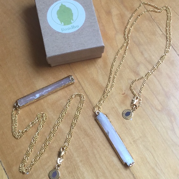 Gold-dipped Selenite Necklace 💫 - Picture 5 of 5